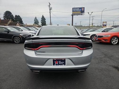 2019 Dodge Charger SXT