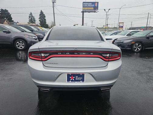 2019 Dodge Charger SXT
