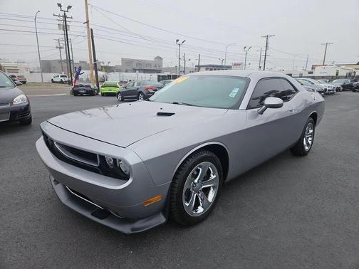 2014 Dodge Challenger SXT