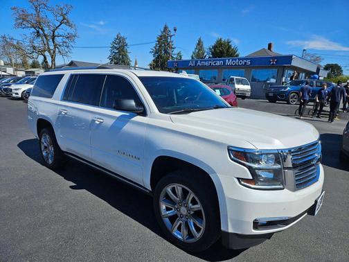 Iridescent Pearl Tricoat 2018 Chevrolet Suburban Premier