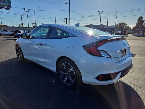 2017 Honda Civic Touring