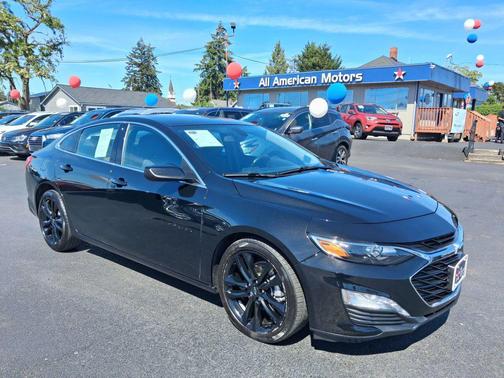 Mosaic Black 2022 Chevrolet Malibu LT