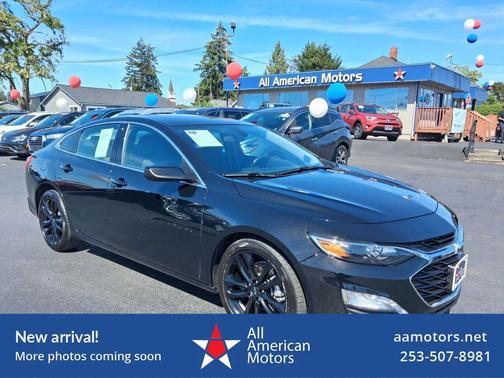 Mosaic Black 2022 Chevrolet Malibu LT
