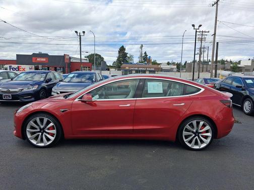 Red Multi-Coat 2019 Tesla Model 3 Long Range
