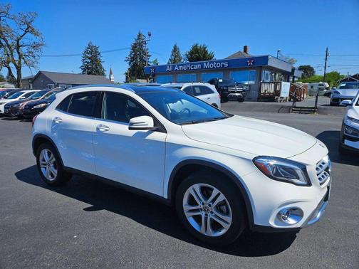 Polar White 2018 Mercedes-Benz GLA 250 4MATIC