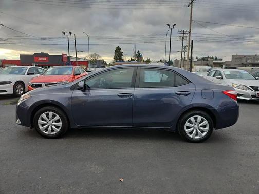 2016 Toyota Corolla LE Plus