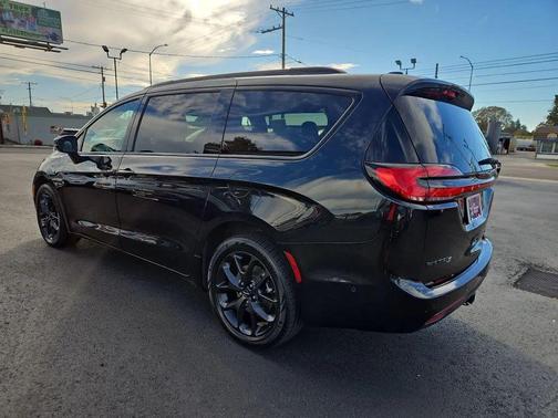 2021 Chrysler Pacifica Limited