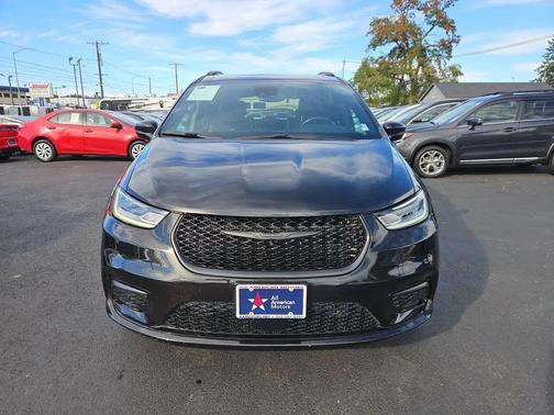 2021 Chrysler Pacifica Limited