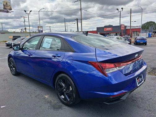 Intense Blue 2022 Hyundai ELANTRA SEL
