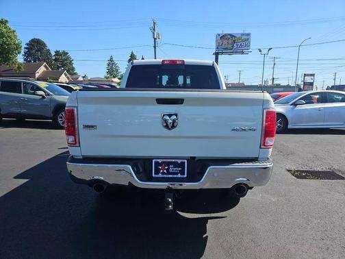2018 RAM 1500 Laramie