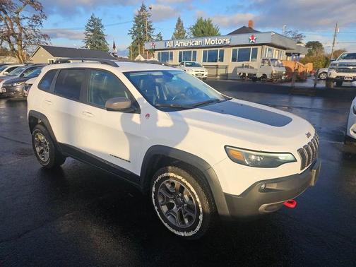 2020 Jeep Cherokee Trailhawk