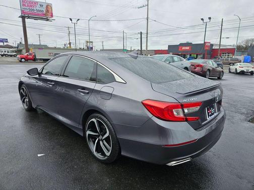 Modern Steel Metallic 2018 Honda Accord Sport