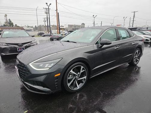 2022 Hyundai SONATA SEL Plus