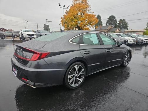 2022 Hyundai SONATA SEL Plus