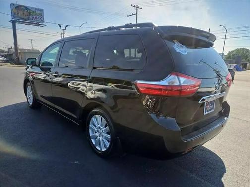 2017 Toyota Sienna Limited