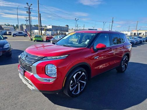 2023 Mitsubishi Outlander PHEV SE S-AWC
