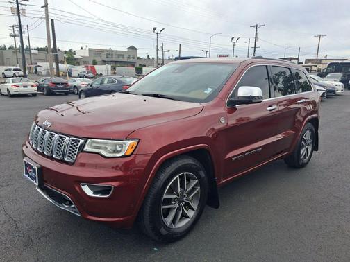 Velvet Red Pearlcoat 2021 Jeep Grand Cherokee Overland