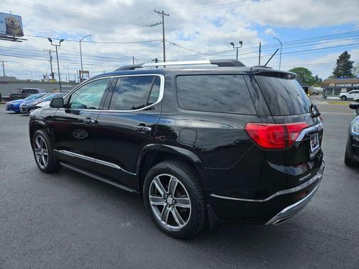 Ebony Twilight Metallic 2017 GMC Acadia Denali