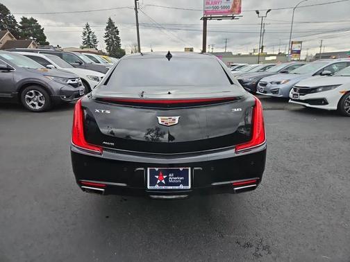 2018 Cadillac XTS Luxury