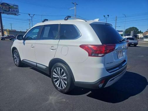 2020 Mitsubishi Outlander SP