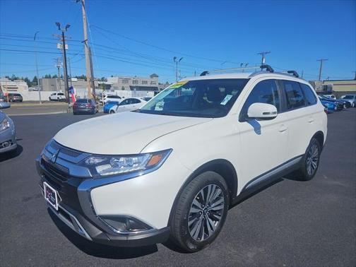 2020 Mitsubishi Outlander SP