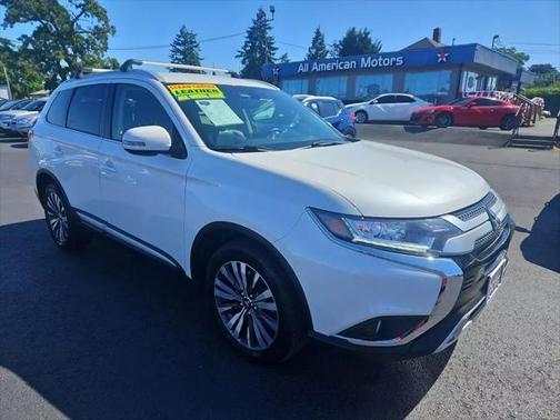 2020 Mitsubishi Outlander SP