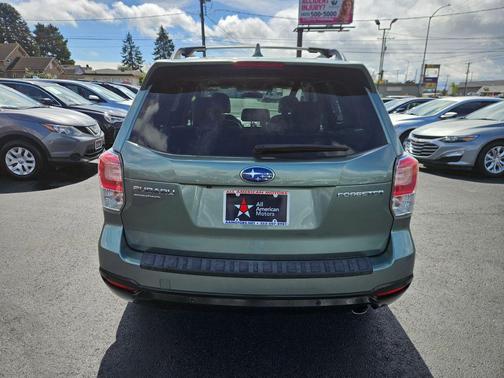 Jasmine Green Metallic 2018 Subaru Forester 2.5i Limited