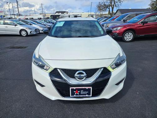 Pearl White 2017 Nissan Maxima 3.5 SV