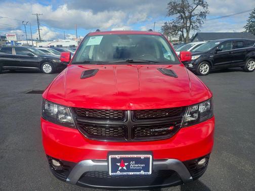 2020 Dodge Journey Crossroad