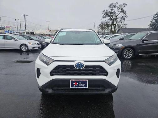 2021 Toyota RAV4 Hybrid LE
