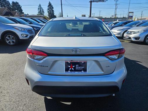 Classic Silver Metallic 2024 Toyota Corolla LE