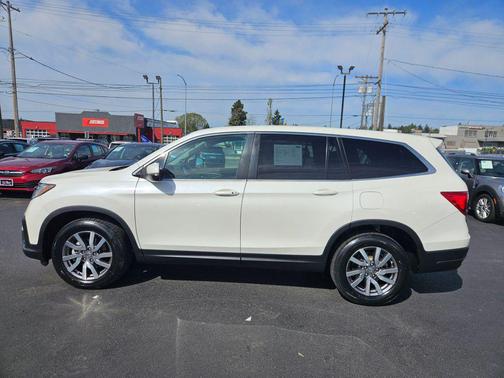 White Diamond Pearl 2019 Honda Pilot EX-L