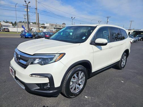 White Diamond Pearl 2019 Honda Pilot EX-L