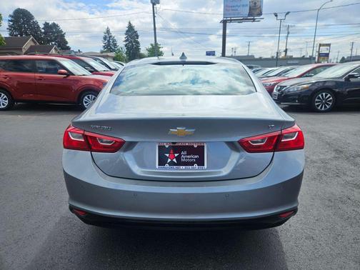 Sterling Grey Metallic 2024 Chevrolet Malibu 1LT