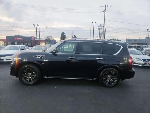 2015 INFINITI QX80 Base