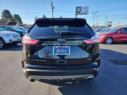 2023 Ford Edge Titanium
