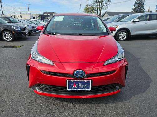 Supersonic Red 2022 Toyota Prius LE