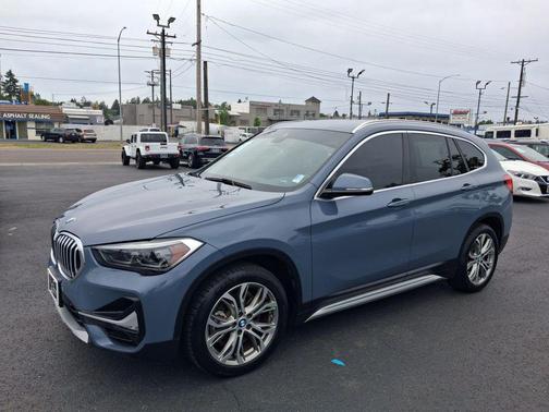 Gray 2021 BMW X1 sDrive28i