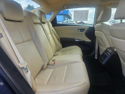 2013 Toyota Avalon XLE Touring