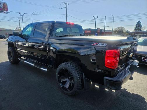 Black 2017 Chevrolet Silverado 1500 2LT