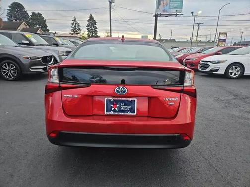 2020 Toyota Prius L