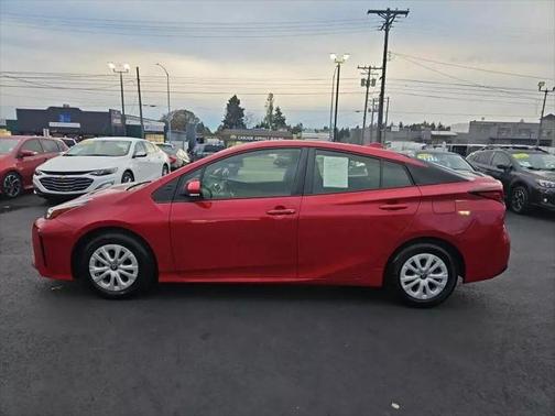 2020 Toyota Prius L