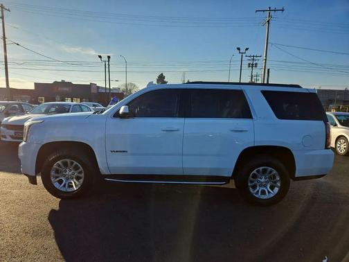 2017 GMC Yukon SLT