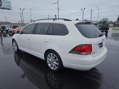 2013 Volkswagen Jetta SportWagen TDI