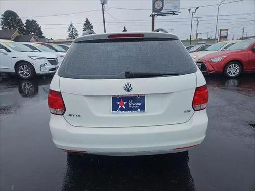 2013 Volkswagen Jetta SportWagen TDI