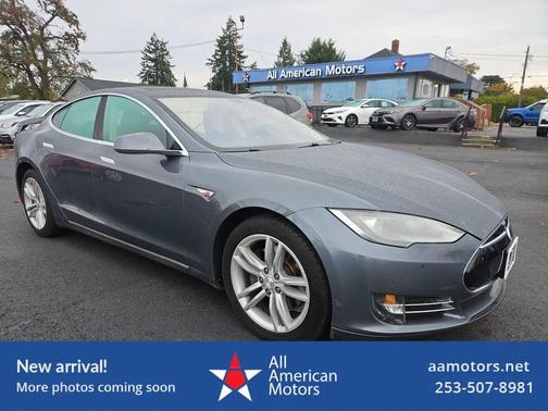 2014 Tesla Model S 85D