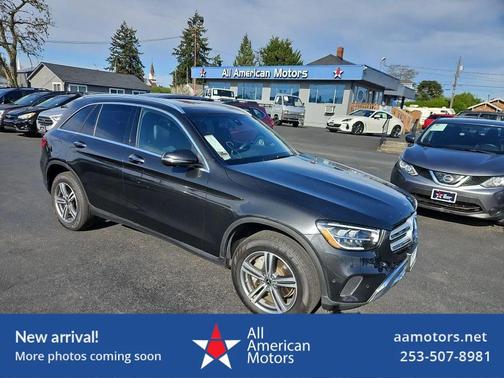 Graphite Grey Metallic 2020 Mercedes-Benz GLC 300 4MATIC
