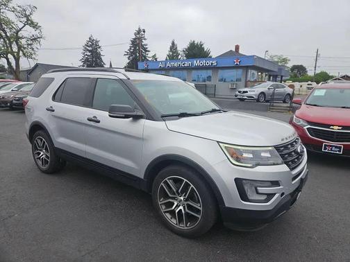 Ingot Silver Metallic 2017 Ford Explorer sport