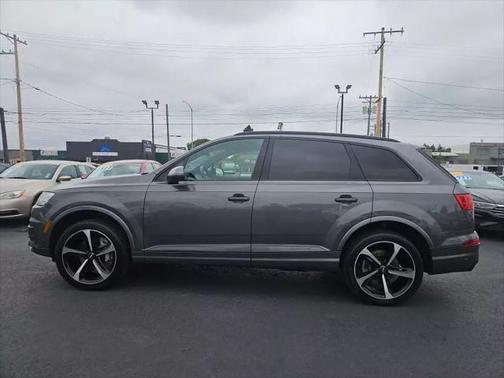 2019 Audi Q7 55 Prestige