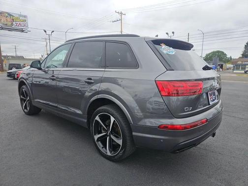 2019 Audi Q7 55 Prestige